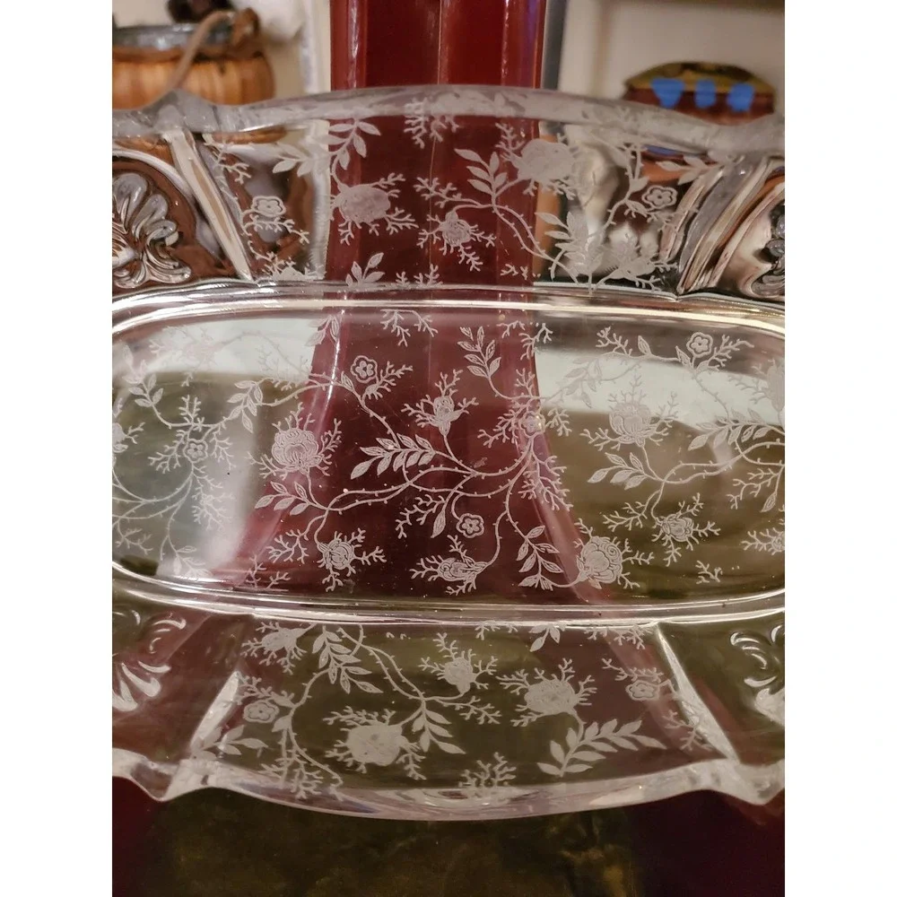 Etched Floral Glass Oval Dish‎ Candy Trinket Dresser Vanity Plate Vintage
